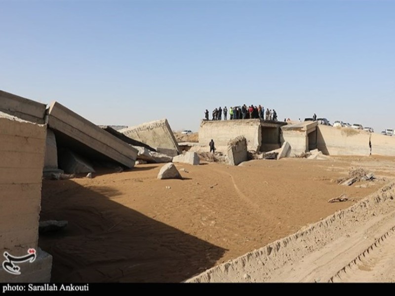 نفر از کادر درمانی و بهداشتی سپاه ایلام به مناطق" سیل زده مور موری" اعزام شدند