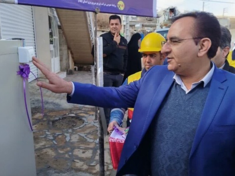27 پروژه در شهرستان سیروان افتتاح و کلنگ زنی شد