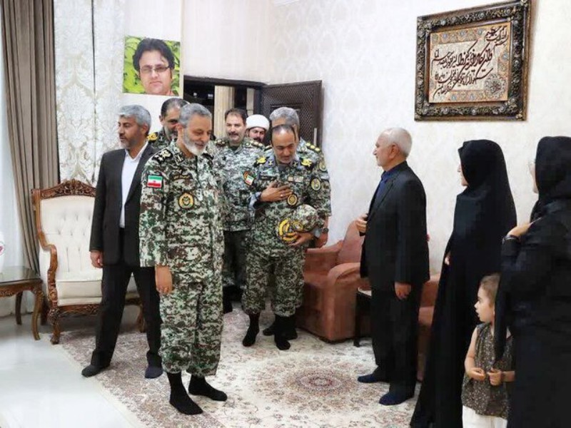 خانواده های شهدا سرمایه های معنوی کشور هستند